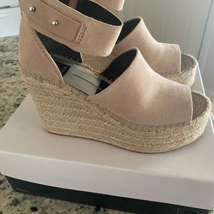 Dolce Vita straw wedge Sandals